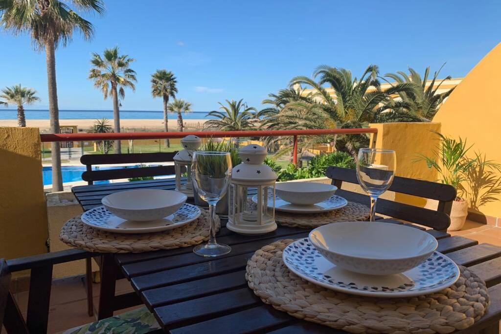 Front Atico Wifi Tarifa